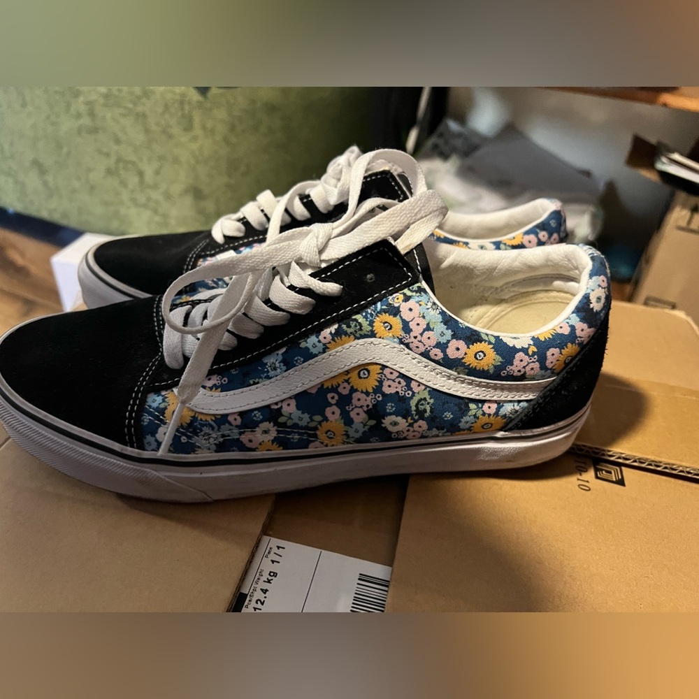 Vans size 10